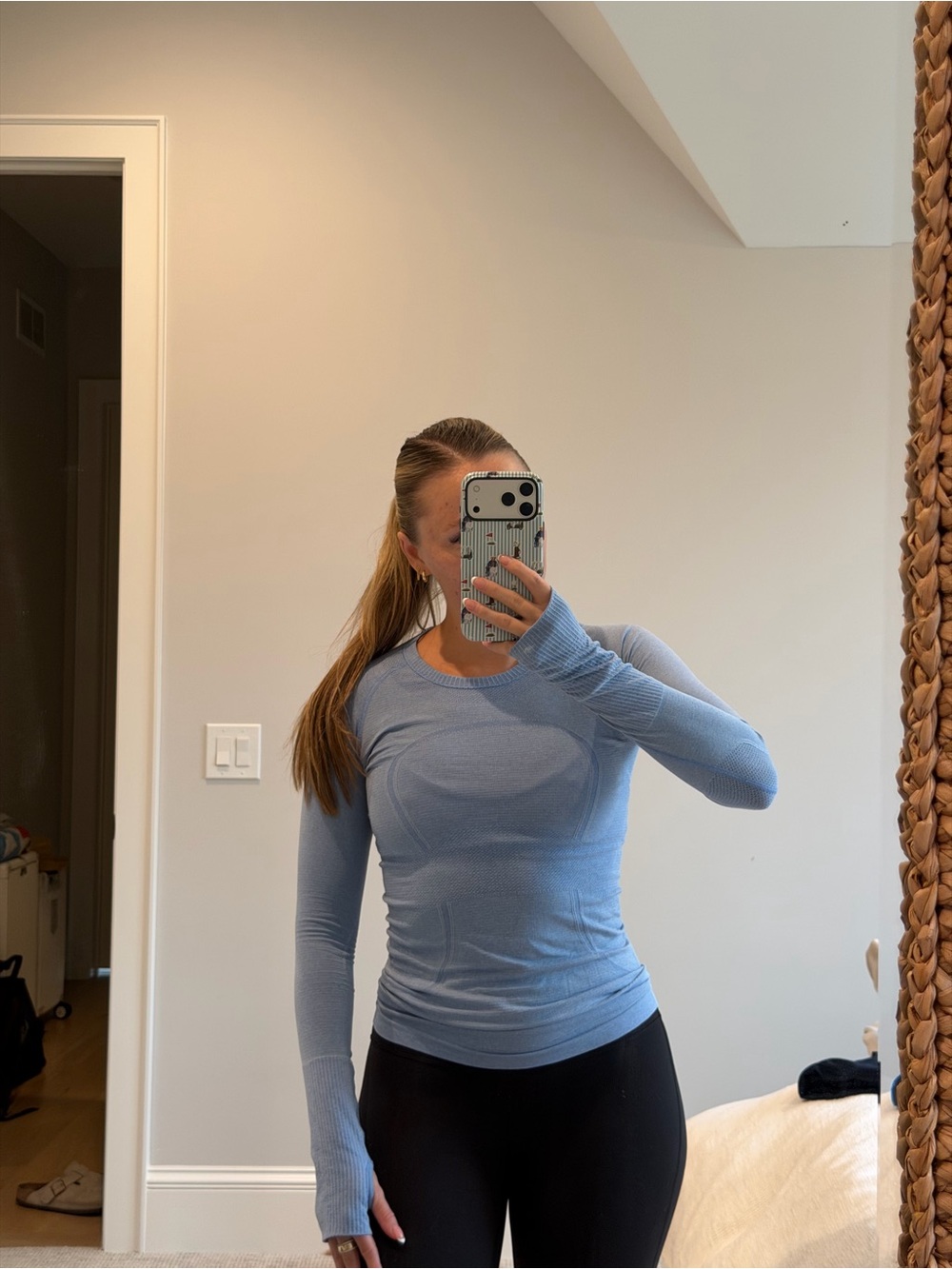 Lululemon Blue Long-Sleeve Seamless Women's Top